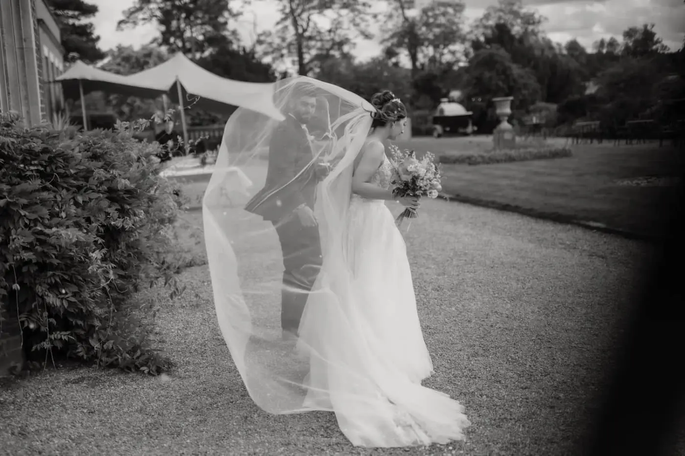 Hodsock Priory wedding photography — photo 11 of 12