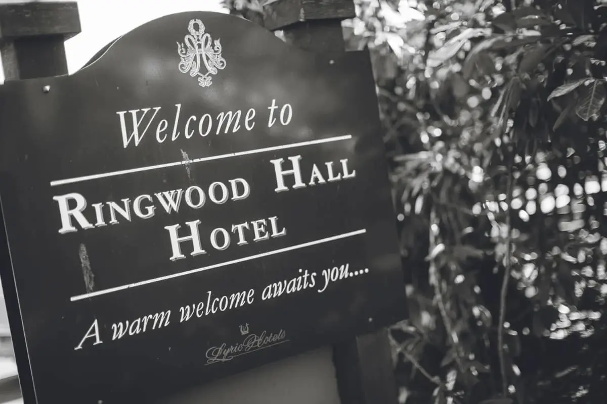 Zoe and Dan's wedding at Ringwood Hall, Chesterfield
